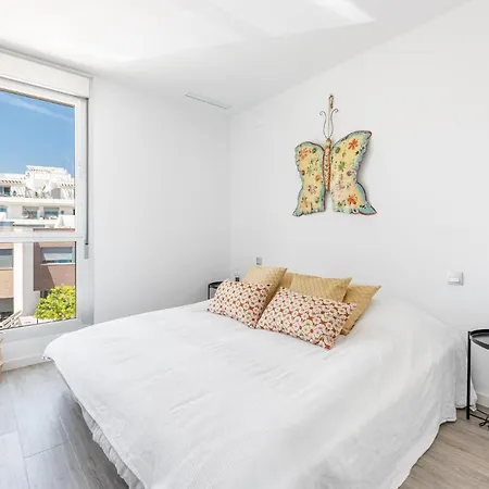 Penthouse With Sea View Estepona
